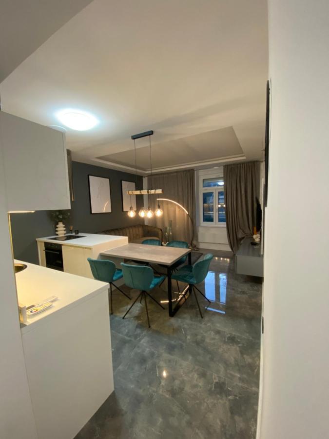 Apartman Tinea Zagreb Bagian luar foto