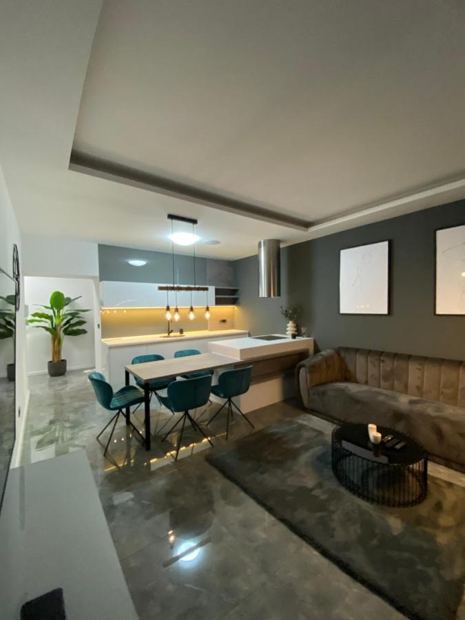 Apartman Tinea Zagreb Bagian luar foto
